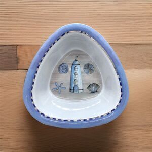 JCD Jennifer Chien Melamine Nautical Lighthouse Serving Bowl Beach Seashells
